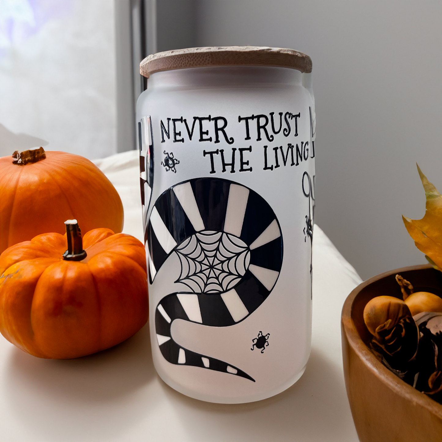 Never Trust the Living BeetleJuice Halloween Frosted Beer Can Glass with Wooden Lid and Glass Straw